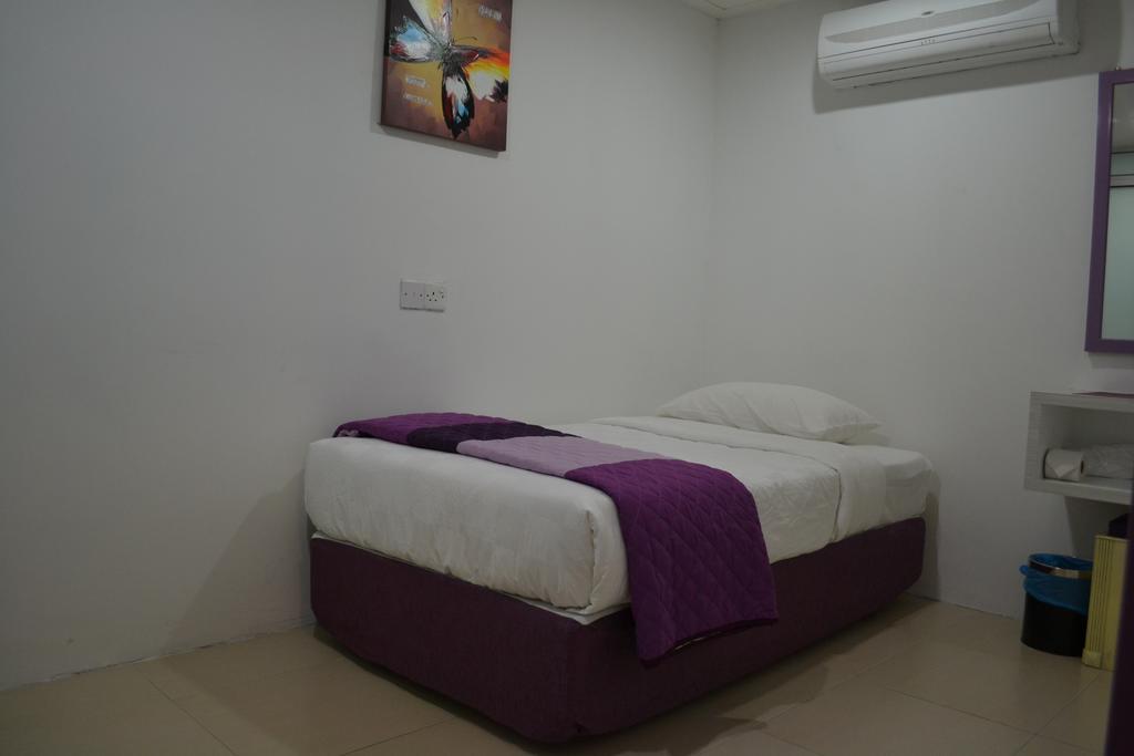 Lavender Hotel Teluk Intan Rom bilde
